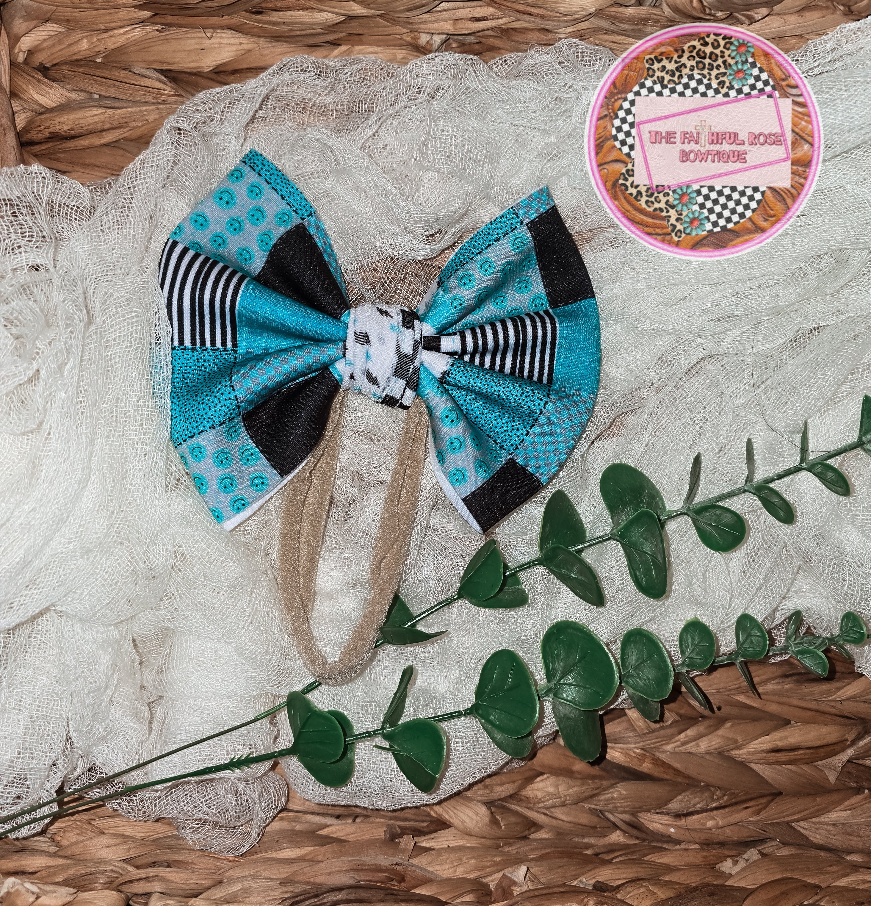 Turquoise Smiley bow